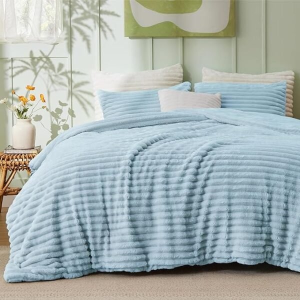 sky blue cut plush fur bedsheet and duvet set 7by7